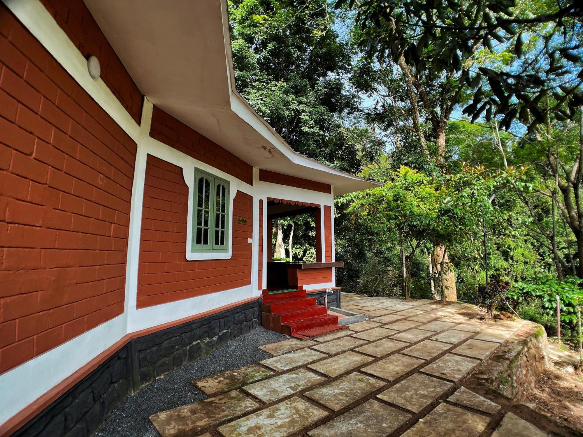Mahout Resort Wayanad - An Experiential Jungle Stay With Waterfall Калпетта Екстер'єр фото